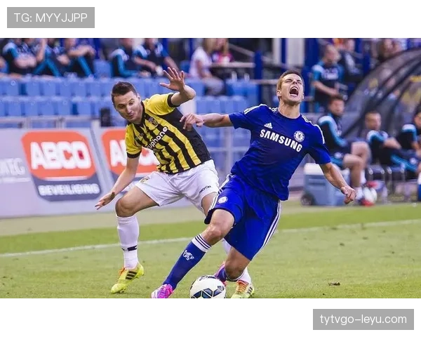 兹沃勒定位球战术奏效，持续展现强劲竞争力