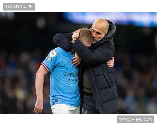 德布劳内面对高强度防守时的创造力表现解析 德布劳内面对高强度防守时的创造力表现解析