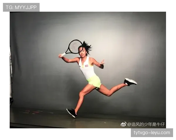 刷到张帅回家照，场上像铁人，家里衣帽间让我怀疑人生